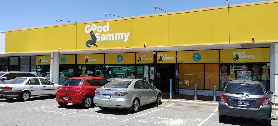 Good Sammy outside front of store